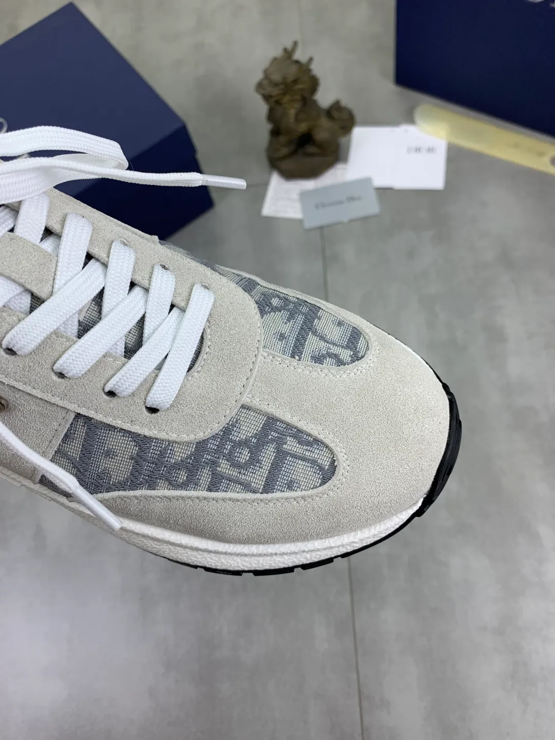 Men's Men's Shoes💰P440💰[New Style]🆘[Dior] 2025 Dior Original Lace-up Low-top Men's Shoes Classic casual shoes 🔥This model is the official classic model, with high quality and made by famous original designers. It is made of high-quality cowhide with original materials➕comfortable and breathable mesh lining➕pigskin insole. The perfect last shape and generous and fashionable design have attracted many consumers and are suitable for drivers to drive🚗. What you want is the best quality in the market. Color: seven colors. Code number: 38--44 (45 46 customized)